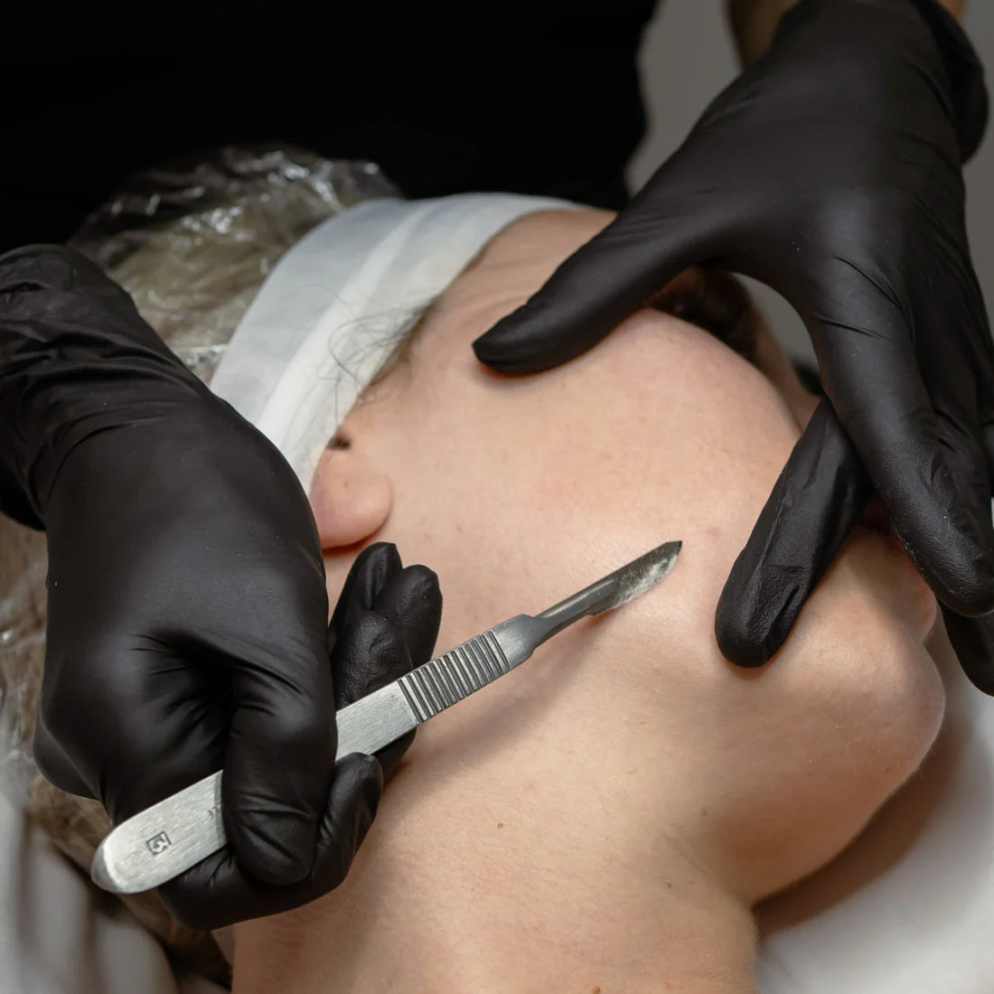 Advanced Dermaplaning Course